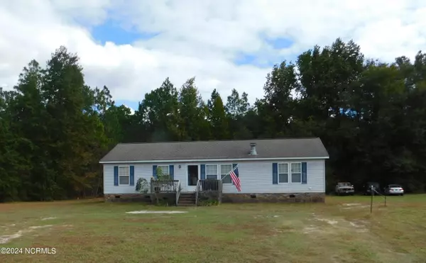 11141 Turnpike RD, Laurinburg, NC 28352