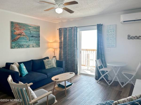 North Topsail Beach, NC 28460,2224 New River Inlet RD #Unit 134