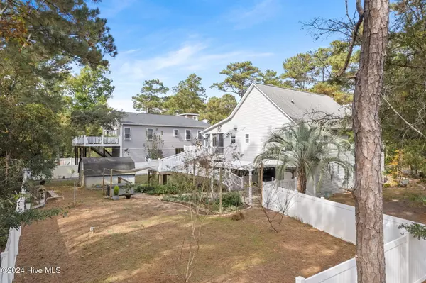 Oak Island, NC 28465,2601 W Yacht DR