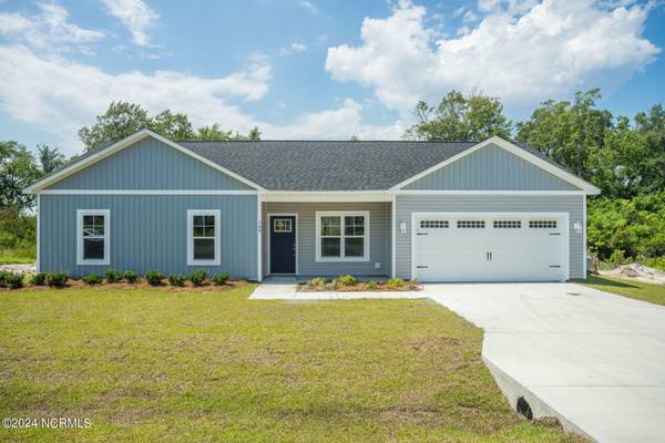 902 Harbour Pointe DR, New Bern, NC 28560