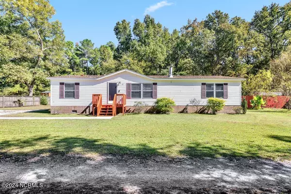 47 Butterfly CIR, New Bern, NC 28560