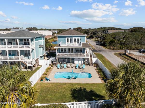 4929 E Pelican DR, Oak Island, NC 28465