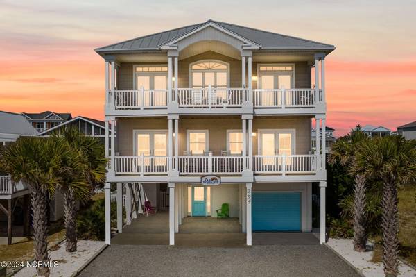 263 E First ST, Ocean Isle Beach, NC 28469