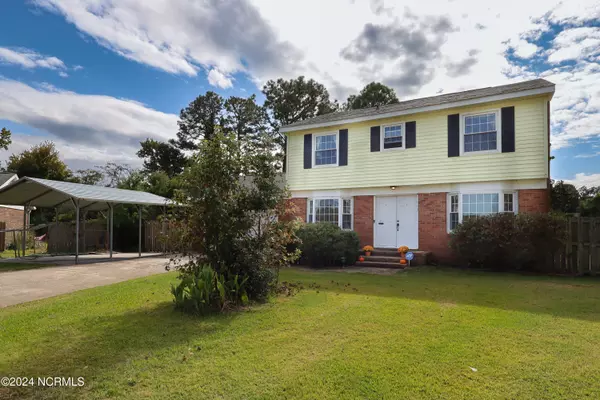 Jacksonville, NC 28546,113 Ronny CT