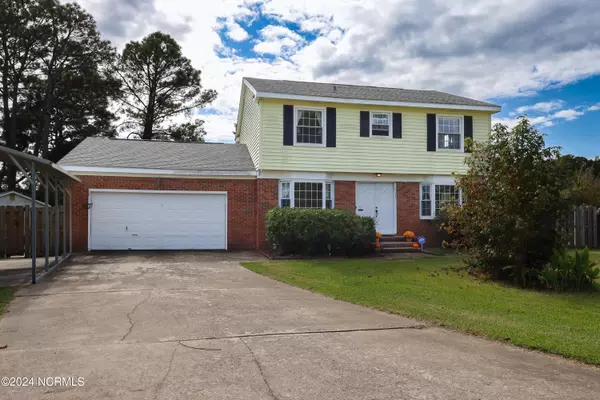 Jacksonville, NC 28546,113 Ronny CT