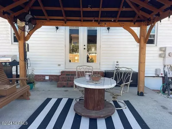 Kinston, NC 28504,3276 Caroline Nicole DR