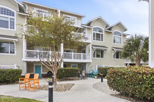 630 Saint Joseph ST #Unit 201, Carolina Beach, NC 28428