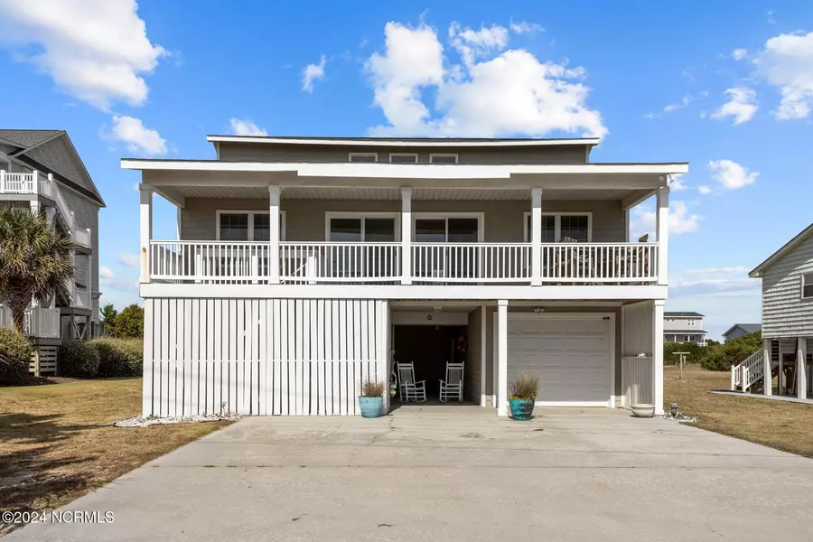 2110 Ocean DR, Emerald Isle, NC 28594