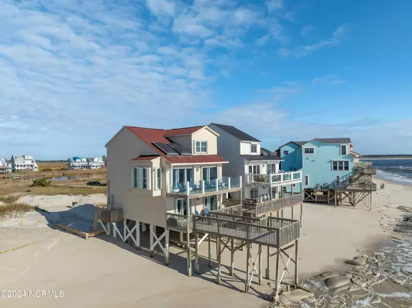 North Topsail Beach, NC 28460,2362 New River Inlet RD