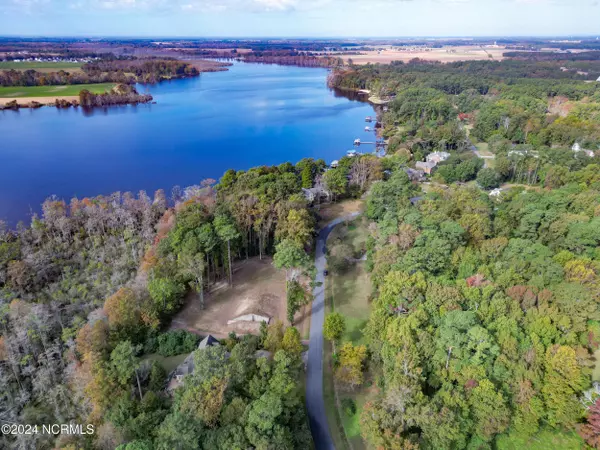 Elizabeth City, NC 27909,920 Small DR
