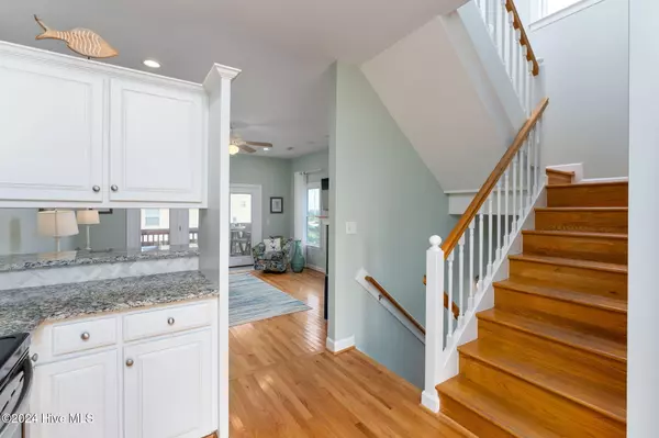 North Topsail Beach, NC 28460,104 Sea Oaks CT