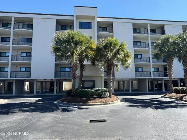 Wrightsville Beach, NC 28480,2400 N Lumina Avenue Ext #1206