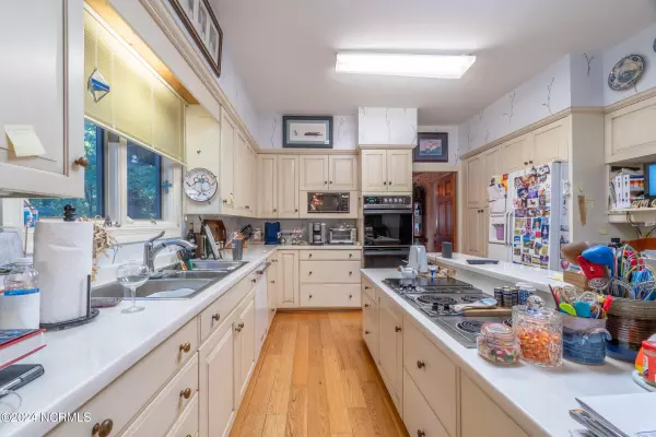 Southern Pines, NC 28387,250 Valleyfield LN
