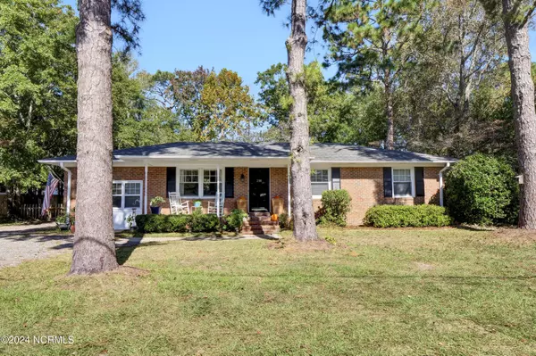 Wilmington, NC 28409,230 Mohican TRL