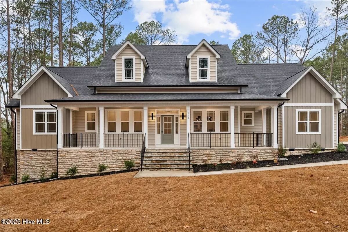 Vass, NC 28394,391 Thimbleberry DR