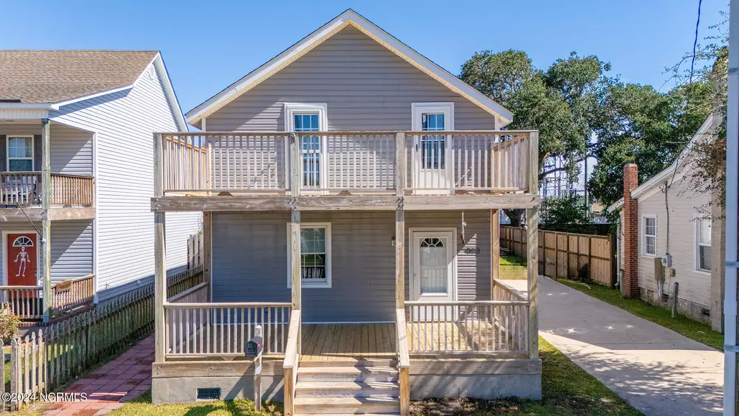 909 Cedar ST, Beaufort, NC 28516