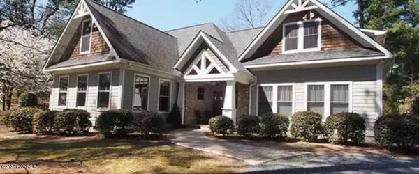 680 N Bethesda RD, Southern Pines, NC 28387