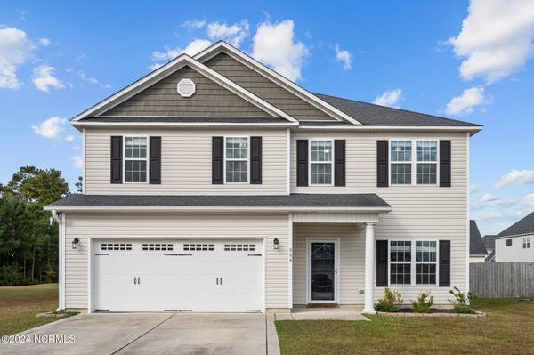 804 Tigers Eye CT, Jacksonville, NC 28546