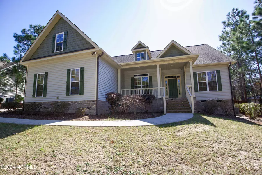 40 Spring Lake DR, Pinehurst, NC 28374