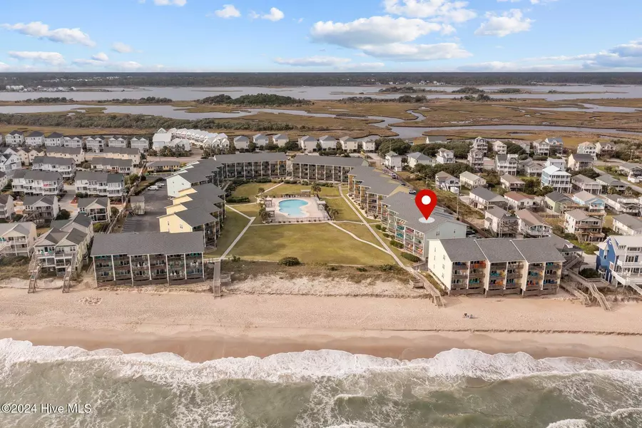 918 N New River DR #727, Surf City, NC 28445