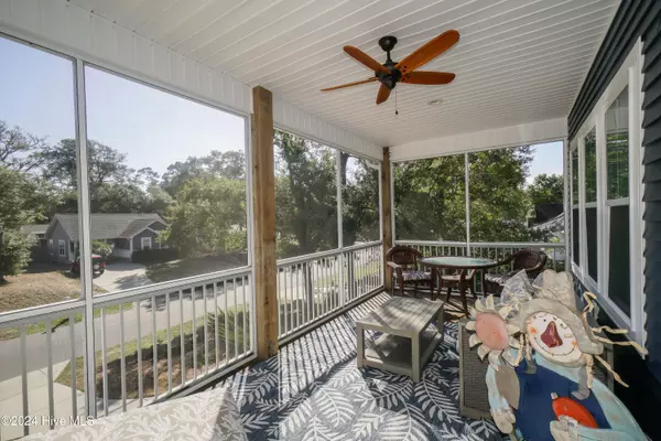 Oak Island, NC 28465,135 NW 17th ST