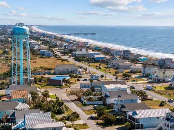 Oak Island, NC 28465,110 W Dolphin DR