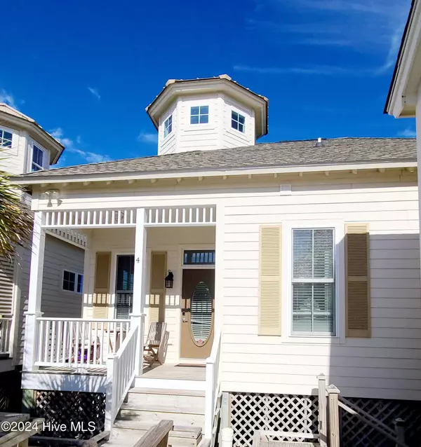 105 E Atlantic BLVD #4, Atlantic Beach, NC 28512