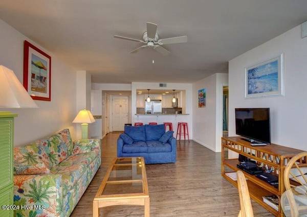 North Topsail Beach, NC 28460,2000 New River Inlet RD #Unit 3510