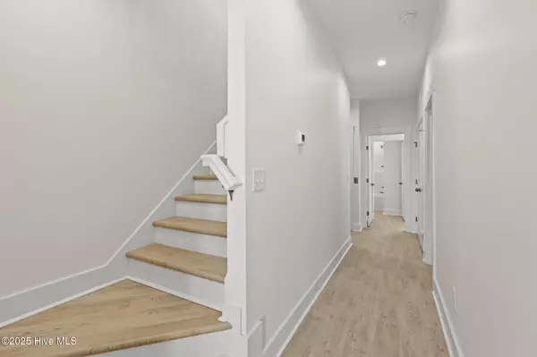 Surf City, NC 28445,711 N Topsail DR