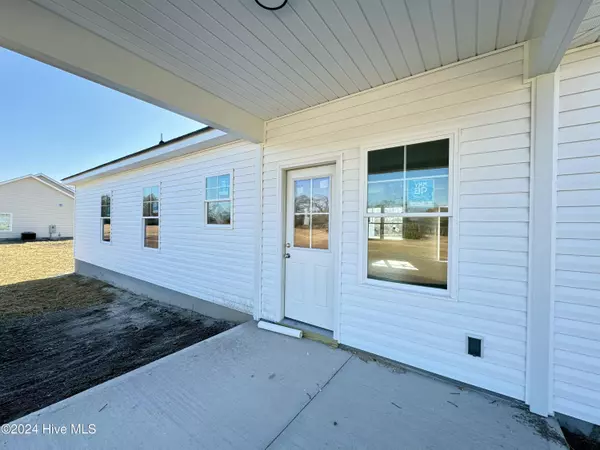 Goldsboro, NC 27534,105 E Sillinger DR