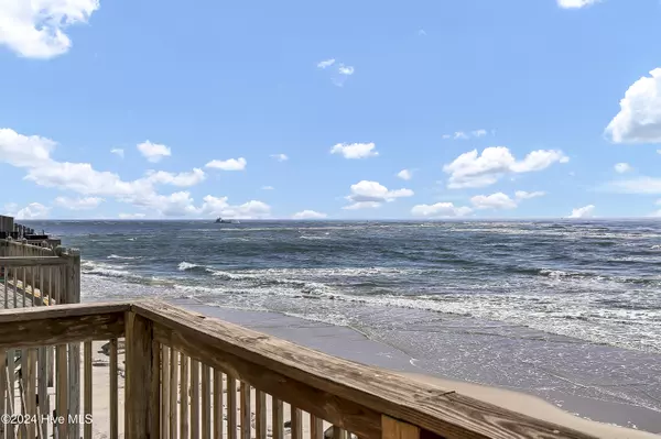 North Topsail Beach, NC 28460,2318-2 New River Inlet RD