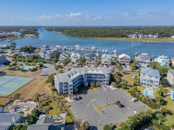 Carolina Beach, NC 28428,400 Virginia AVE #303d