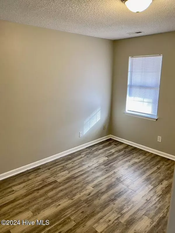 Greenville, NC 27834,1012 Peed DR #2