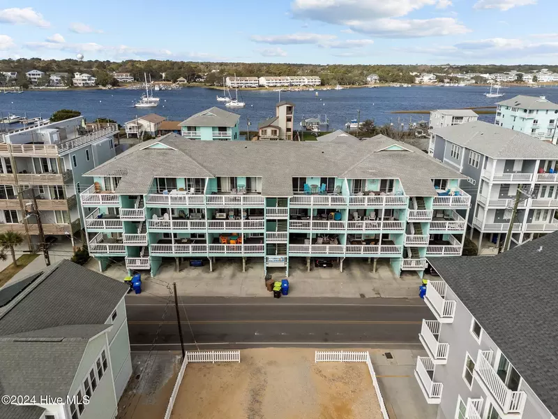 1013 N Carolina Beach AVE #Unit 1d, Carolina Beach, NC 28428