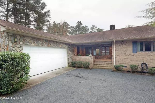 Vass, NC 28394,750 Mimosa DR