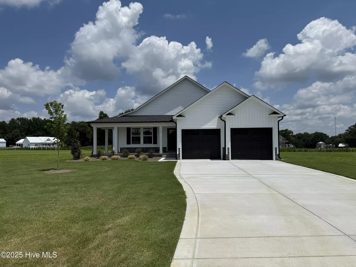 Smithfield, NC 27577,47 Silver CT