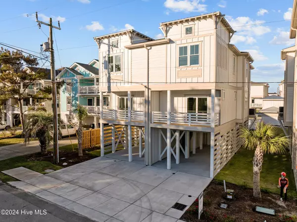 204 Greenville AVE #Unit 1, Carolina Beach, NC 28428