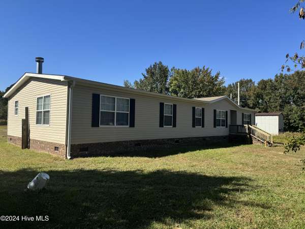 6381 Homestead RD, Elm City, NC 27822