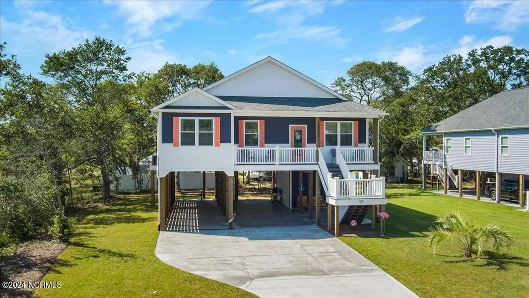 97 NE 19th ST, Oak Island, NC 28465