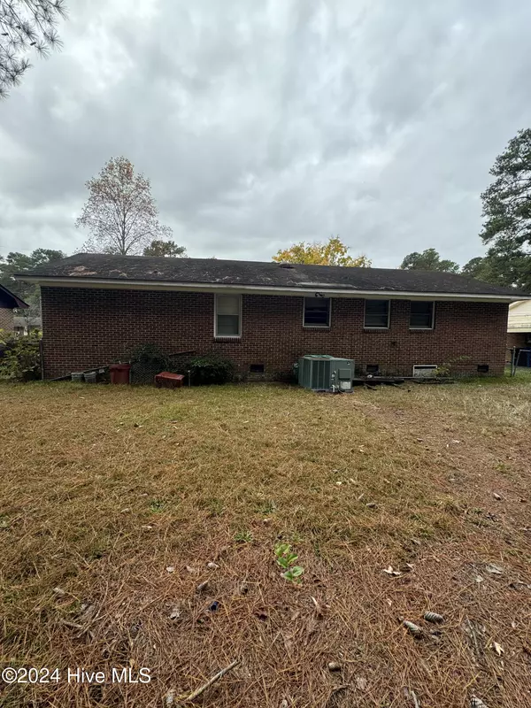 Laurinburg, NC 28352,810 Beech ST