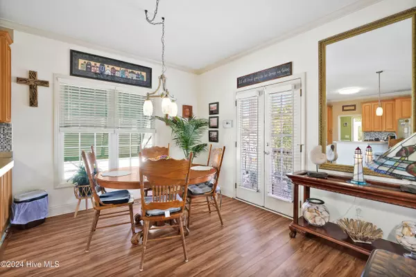 Oak Island, NC 28465,155 NE 8th ST