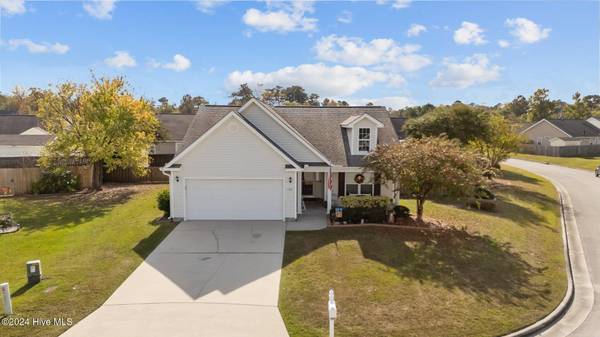 100 Two Putt CT, New Bern, NC 28560