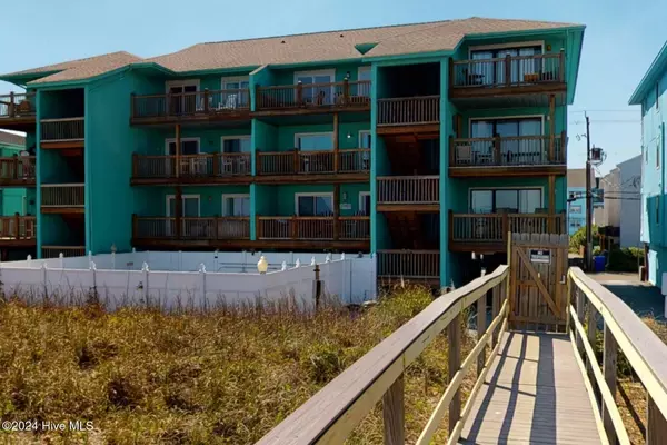 508 Carolina Beach AVE N #Unit 2b, Carolina Beach, NC 28428