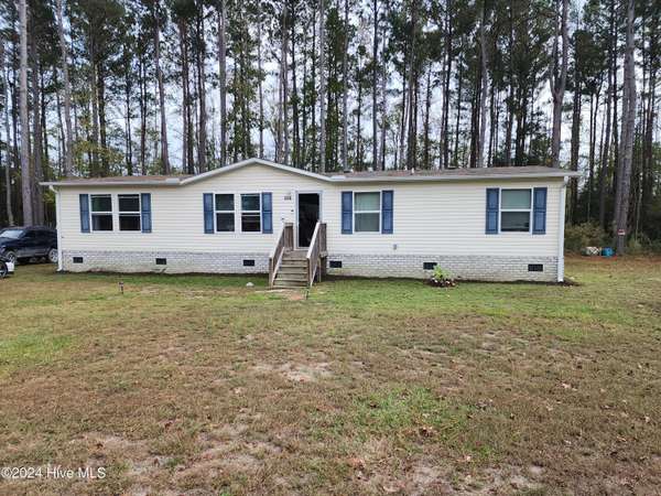 556 Pond RD, Rocky Point, NC 28457