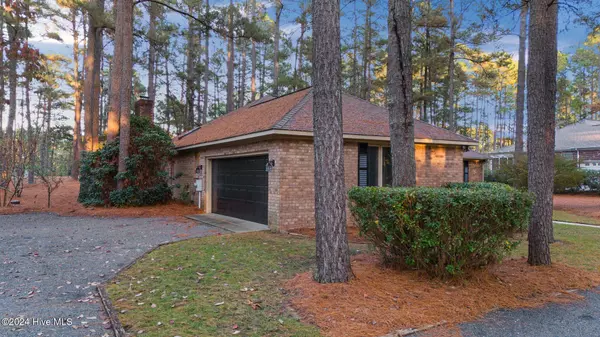 Pinehurst, NC 28374,34 Devon DR