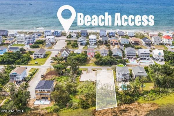 208 W Pelican DR, Oak Island, NC 28465