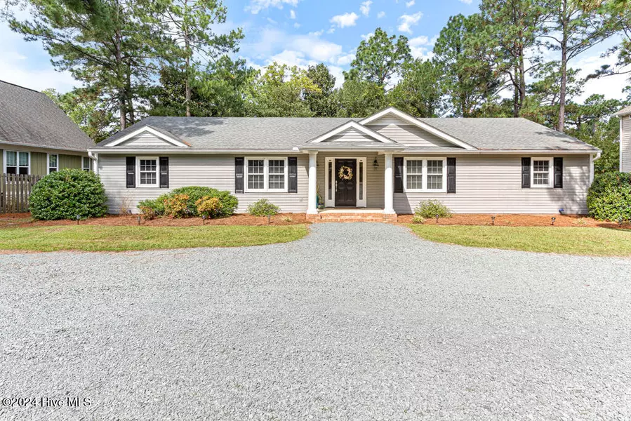 750 N Page ST, Southern Pines, NC 28387