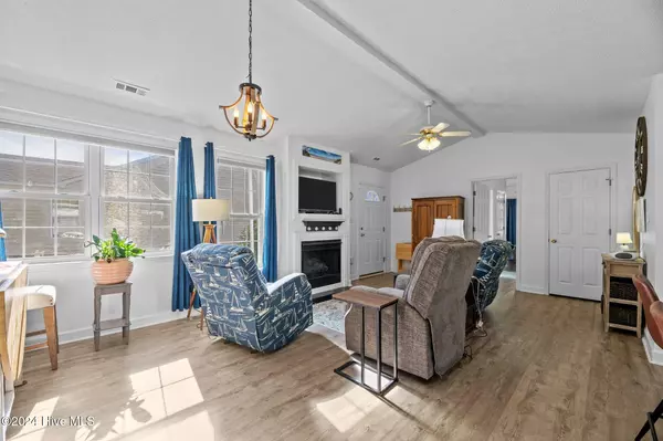 New Bern, NC 28560,114 Luke CT