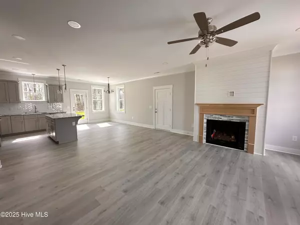 Smithfield, NC 27577,39 N Rowsham PL