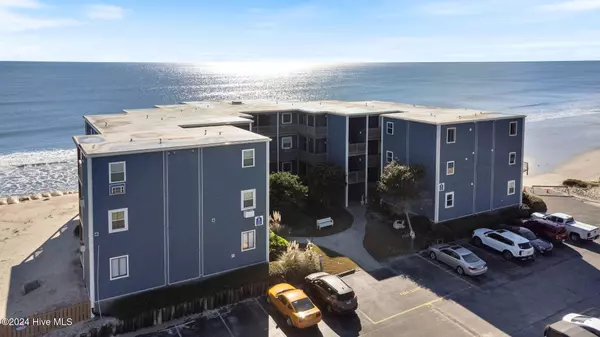 North Topsail Beach, NC 28460,2174 New River Inlet RD #Unit 384